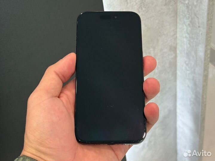 iPhone 15 Pro, 256 ГБ