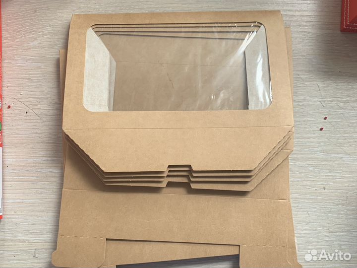 Коробка подарочная