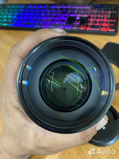 Viltrox 85 мм f1.8