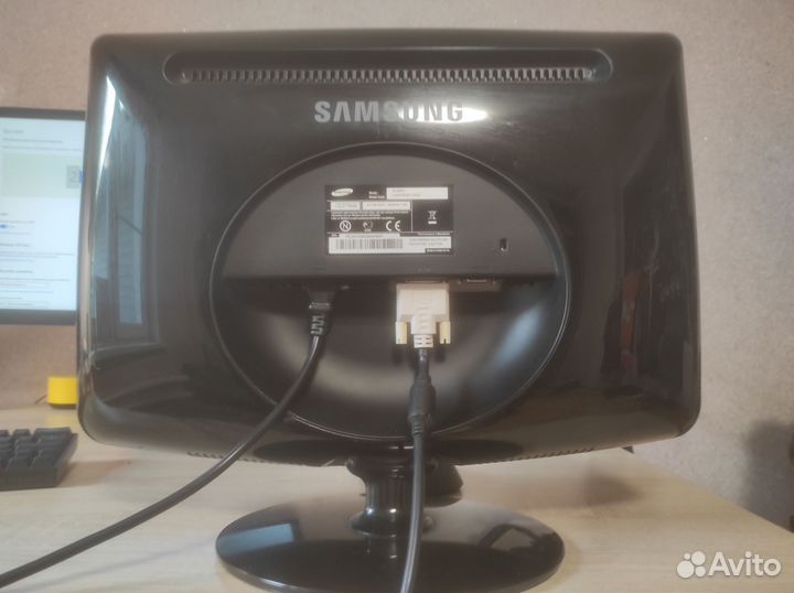 Монитор Samsung SyncMaster 2032BW
