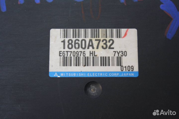 Блок управления двигателем Mitsubishi Lancer 10