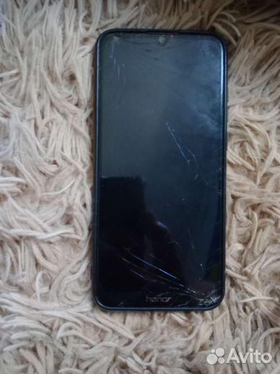 Телефон honor 8a