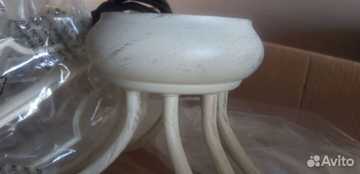 Люстра потолочная новая