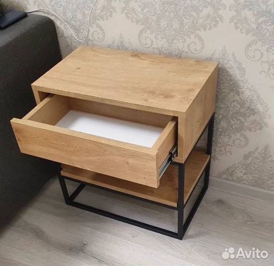 Тумба прикроватная