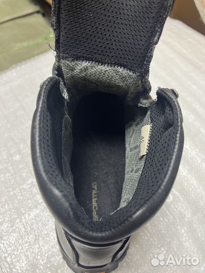 Горные ботинки