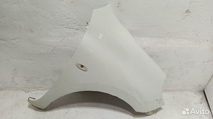 Крыло правое Nissan March K13 (2010-2017г)