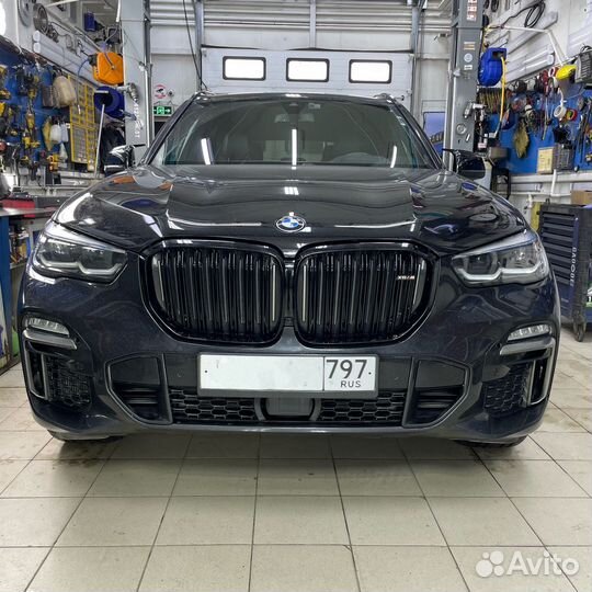 Решетка радиатора ноздри BMW X5 G05 black