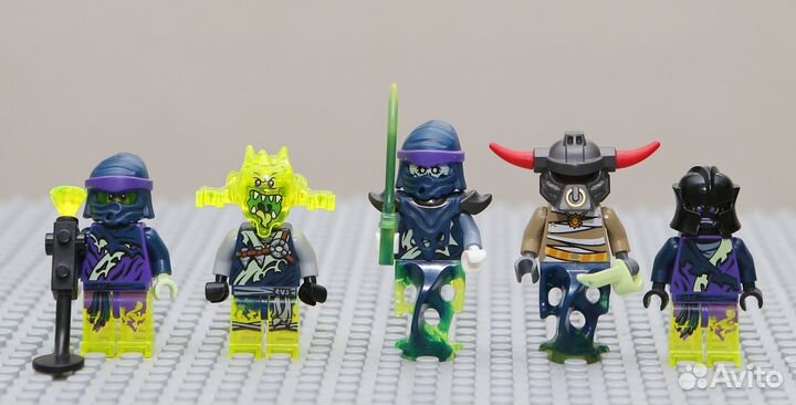 Мини фигурки lego