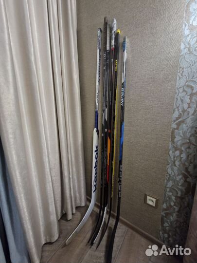 Клюшки хоккейные левый, правый хват