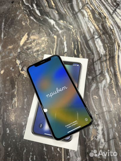 iPhone X, 64 ГБ