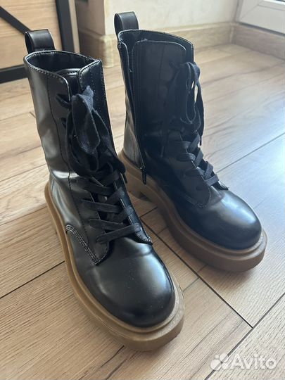 Ботинки демисезонные для девочки H&M 36