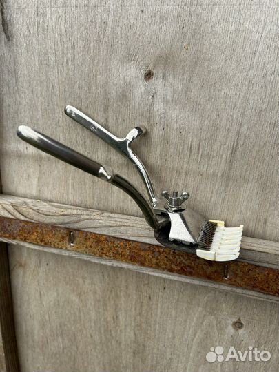 Механическая машинка для стрижки волос ручная СССР