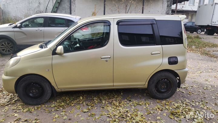 Toyota Funcargo 1.3 AT, 2000, 290 000 км