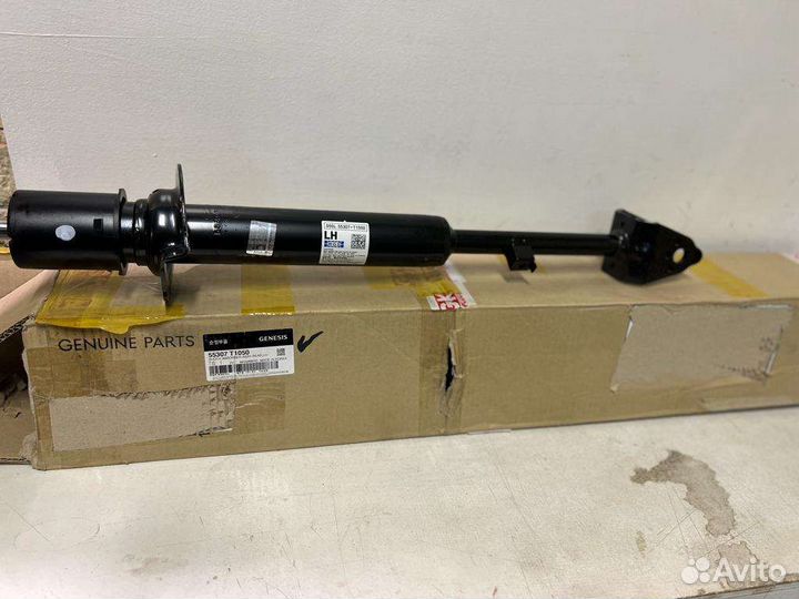 Амортизатор задний левый Genesis G80