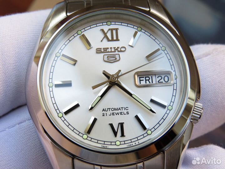 Часы Seiko (Сейко) 5 Automatic White Dial