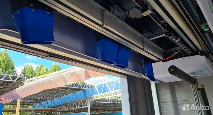 Робот автомойка