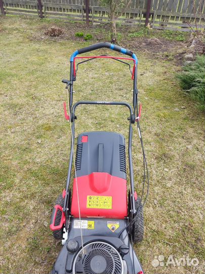 Газонокосилка бензиновая самоходная бу