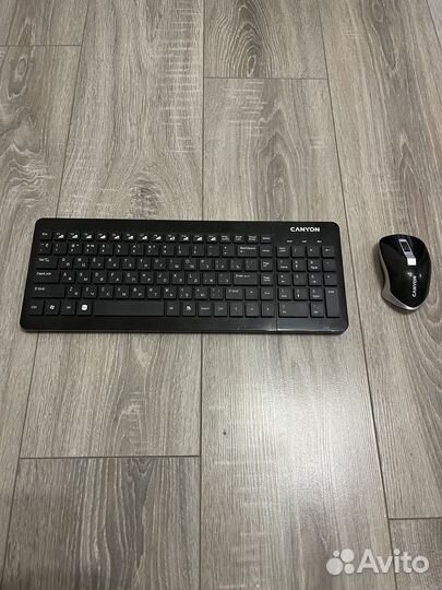 Беспроводная клавиатура и мышь