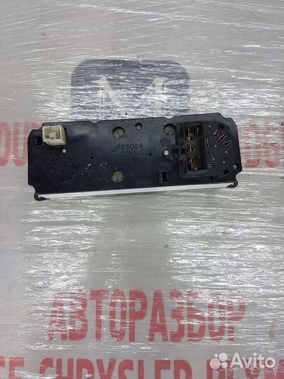 Блок управления печкой Dodge Stratus 2