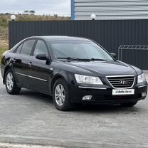 Hyundai Sonata 2.0 AT, 2008, 350 000 км, с пробегом, цена 750 000 руб.