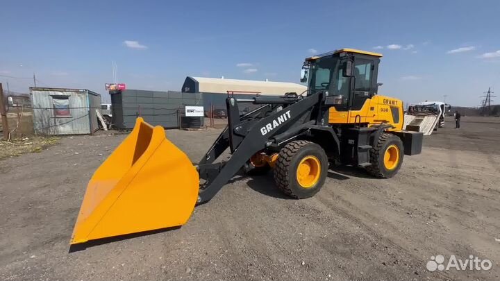 Фронтальный погрузчик Granit 930, 2023