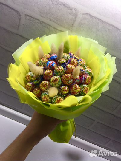 Букет из чупа чупсов / конфет / сладостей