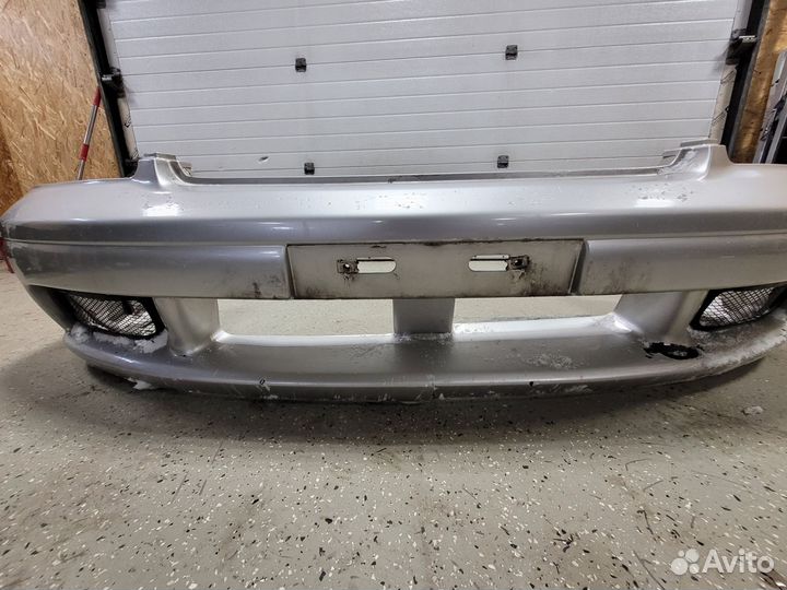 Передний бампер Subaru Legacy BH