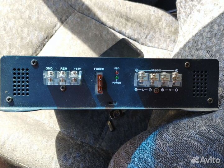 Усилитель 2х канальный бу