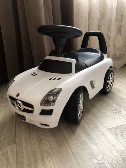 Машинка каталка толокар