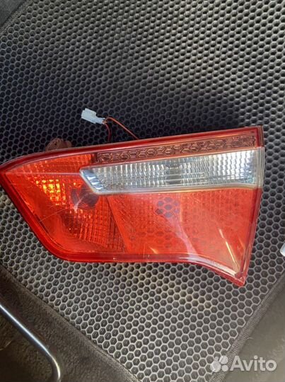 Задний правый фонарь киа рио 3