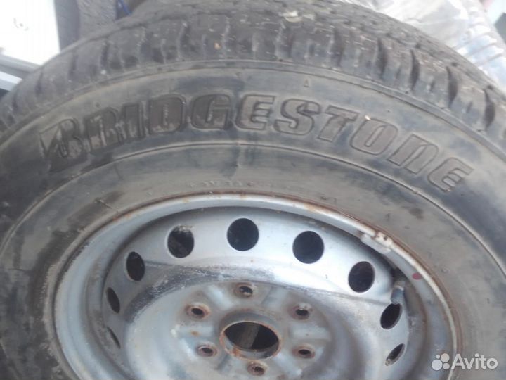 Bridgestone Dueler H/T 205/80 R16