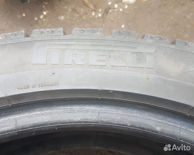 Pirelli Ice Zero 225/45 R18 95M