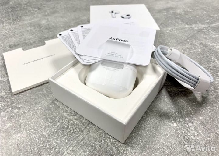 Беспроводные наушники Apple Airpods 3