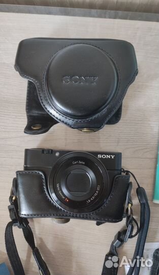Компактный фотоаппарат sony cyber shot