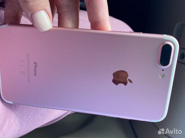 Телефон iPhone 7 plus