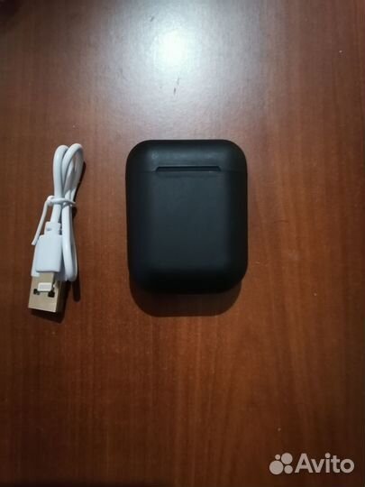 Беспроводные наушники новые