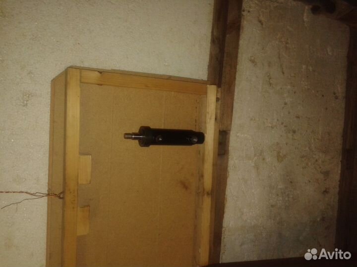 Продам гидроцилиндр