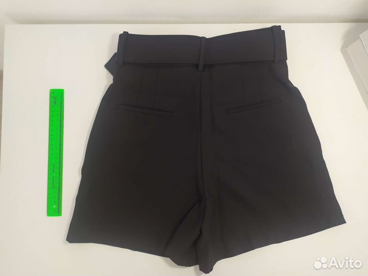 Шорты женские новые 2 пары (размер 44-46)