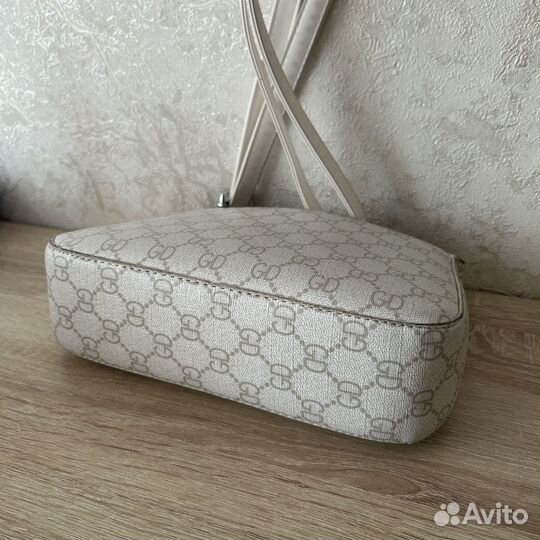 Сумка женская белая