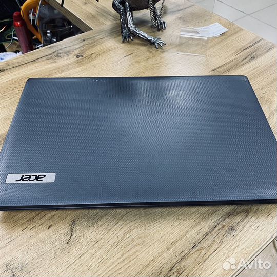 Ноутбук 15.6