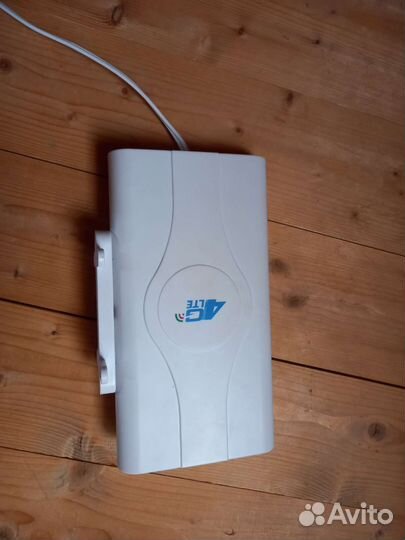 Антенна настольная MiMo 3G 4G усиление 2x13dBi TS9