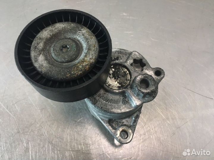 Ролик натяжителя Mercedes C-Class W203 OM611 2.2