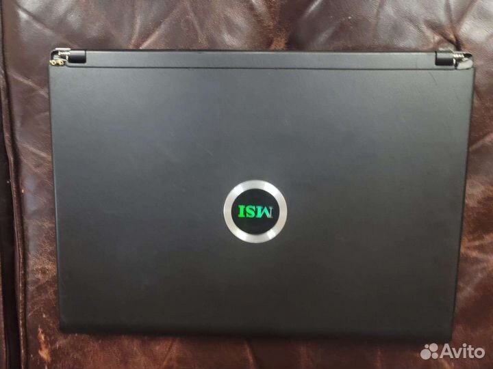 Ноутбук msi