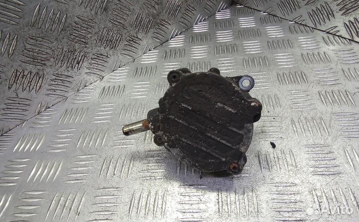 Насос вакуумный Mercedes-Benz V-Class/Vito/Viano