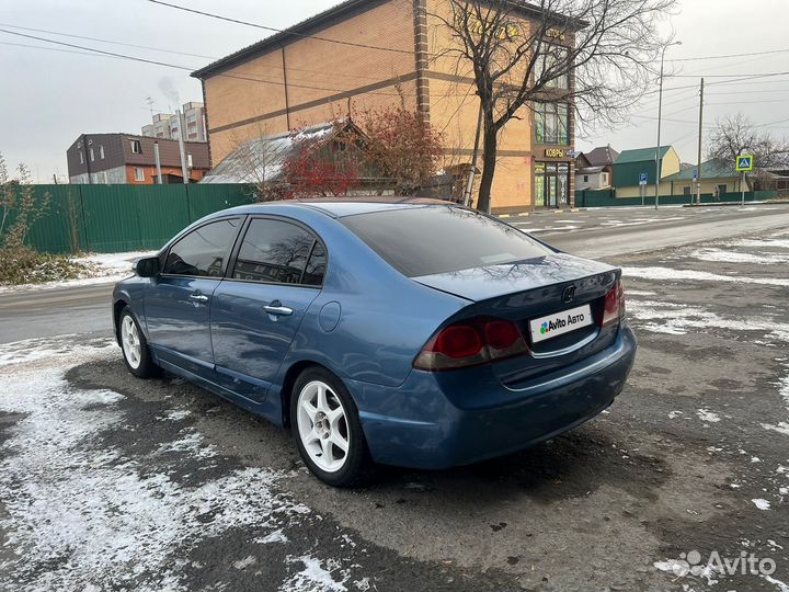 Honda Civic 1.8 МТ, 2009, 320 000 км