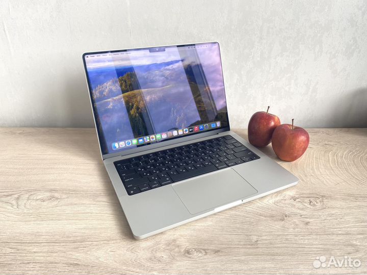 MacBook Pro 14