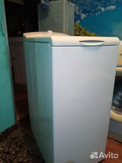 Стиральная машина с вертикальной загрузкой