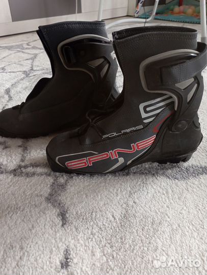 Лыжные ботинки классические spine