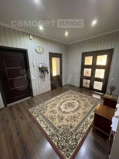 2-к. квартира, 68,3 м², 9/9 эт.