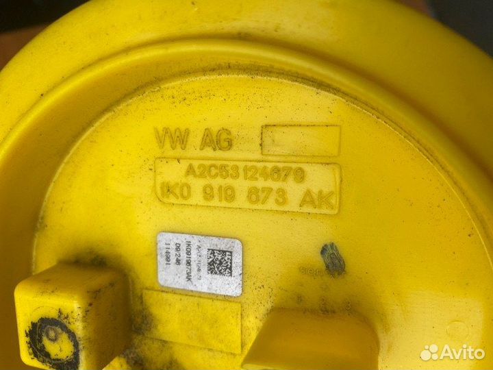 Датчик уровня топлива Skoda Superb седан BMP 2009